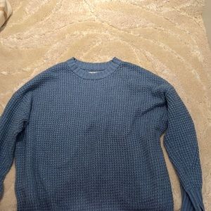 size S American eagle sweater